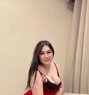Sofia New in Mabailah - puta in Muscat Photo 1 of 6