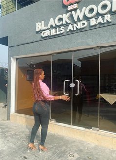 Sofia - puta in Lagos, Nigeria Photo 1 of 1