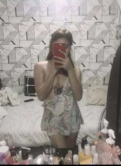 SOFIA NURU MASSAGE - masseuse in Manila Photo 8 of 16