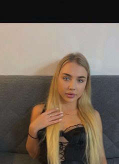 Sofia - escort agency in Dubai Photo 12 of 13