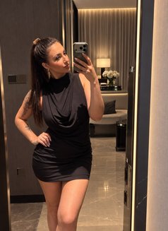 Sofia - escort in Kolkata Photo 5 of 5