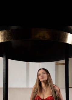 Sofia - escort in New Delhi Photo 1 of 3