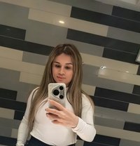 Sofia shemale Vıp have poppers - Transsexual escort in İstanbul Photo 16 of 18