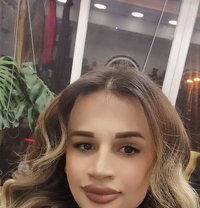 Sofia shemale xl dick have poppers - Acompañantes transexual in İstanbul Photo 14 of 14