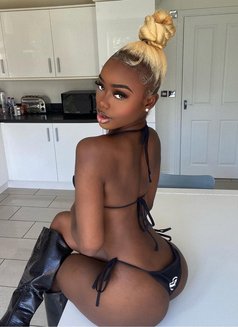 Sofia - puta in Riyadh Photo 5 of 5