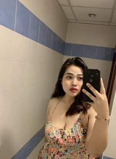 Sofia - escort in Abu Dhabi Photo 7 of 10