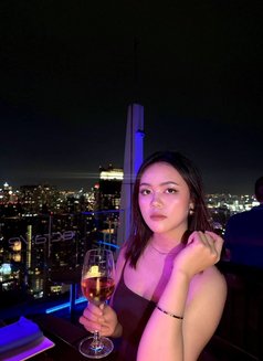 Sofia - escort in Bangkok Photo 4 of 6