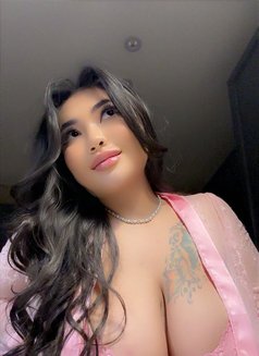 Sofia - escort in Khobar Photo 11 of 14