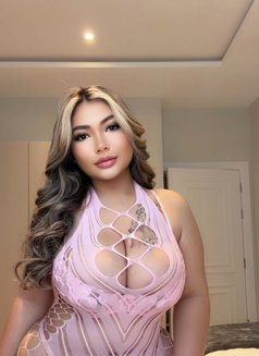 Sofia - escort in Khobar Photo 9 of 17