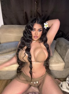 Sofia - puta in Ras al-Khaimah Photo 29 of 30