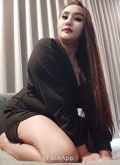 Sofia - masseuse in Riyadh Photo 4 of 9