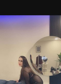 Sofia - masseuse in Riyadh Photo 6 of 9