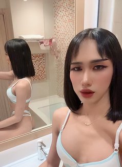Sofia - Transsexual escort in Dubai Photo 8 of 8
