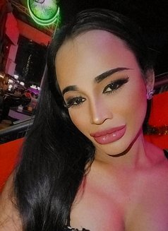 Sofia - Transsexual escort in Phuket Photo 6 of 7