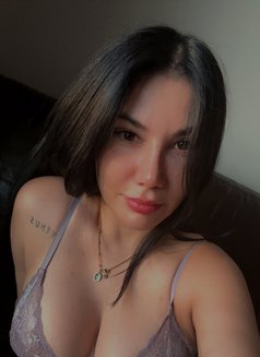 Sofia - escort in Kuwait Photo 1 of 3