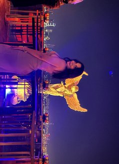 Sofia - escort in Kuwait Photo 3 of 3