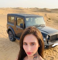 Sofia Turkish Model Independent - puta in Ahmedabad