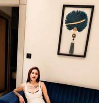 Sofia Turkish Model Independent - puta in Ahmedabad