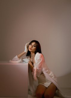 Sofia - escort in Dubai Photo 1 of 10