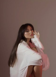 Sofia - escort in Dubai Photo 5 of 10