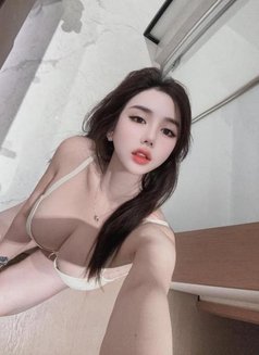 Sofia - escort in Kathmandu Photo 3 of 3