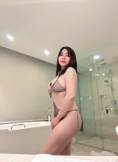Sofia - escort in Shanghai Photo 17 of 17