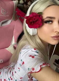 Sofia Your Lady - escort in Dubai Photo 3 of 10