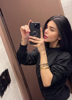 Sofiaaa - puta in Riyadh Photo 5 of 6