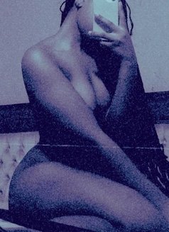 Sofie - escort in Kampala Photo 4 of 4