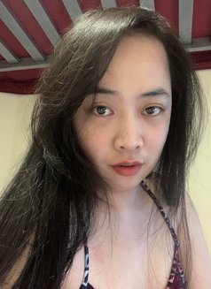 Sofieh - Transsexual escort in Manila Photo 3 of 12