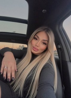 Sofisa Belarusian - Transsexual escort in Riyadh Photo 10 of 13