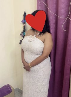 Sofiya Anal Queen - puta in Noida Photo 5 of 5