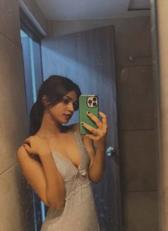 Sofiya Escort Service - escort in Kochi Photo 2 of 4