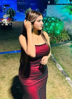 Sofiya - escort in Hyderabad Photo 3 of 4