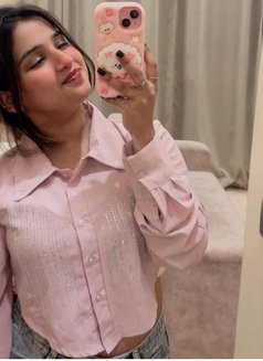 Sofiya Khan - puta in Noida Photo 6 of 8