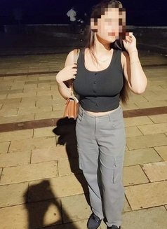 Sofiya meet and Cam Show - puta in Chennai Photo 3 of 3