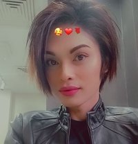 Soft Cute Boy - Acompañantes transexual in Manila