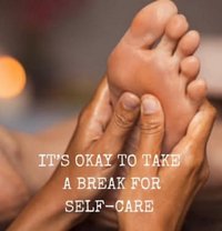 Soft Hands - masseuse in Accra