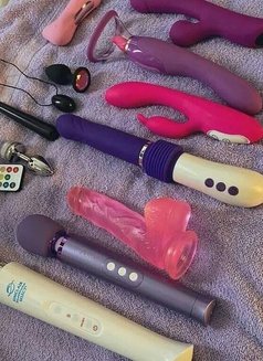 Soft Touch Natt - Male adult performer in Nairobi Photo 9 of 9