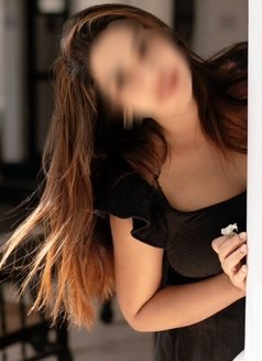 Soft White Skin Cutest but Juicy Milf - escort in Colombo Photo 13 of 15