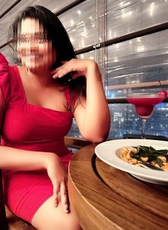 Soft White Skin Cutest but Juicy Milf - escort in Colombo Photo 14 of 15