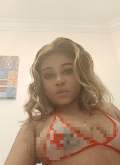 Softbaby - escort in Cairo Photo 3 of 5