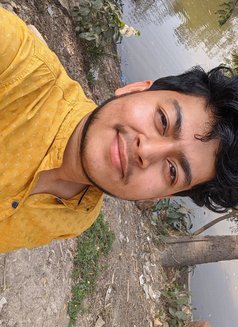 Software Engineer - Male escort in Hyderabad Photo 1 of 2