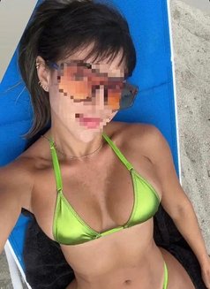 Sofy - escort in Medellín Photo 3 of 5