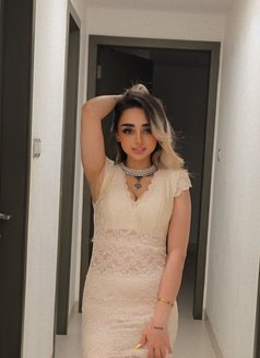 Sofy - escort in Muscat Photo 2 of 10