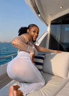 Shanaya - escort in Dubai Photo 9 of 12