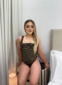 Sofya Russian Shemale - Transsexual escort in Riyadh Photo 7 of 7