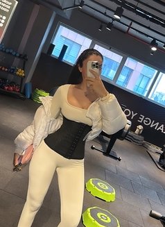 Sofya - escort in İstanbul Photo 2 of 10