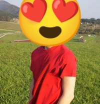 Sohan - Intérprete masculino de adultos in Kathmandu