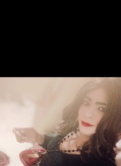 Sohana khan - Transsexual escort in Bangalore Photo 8 of 10